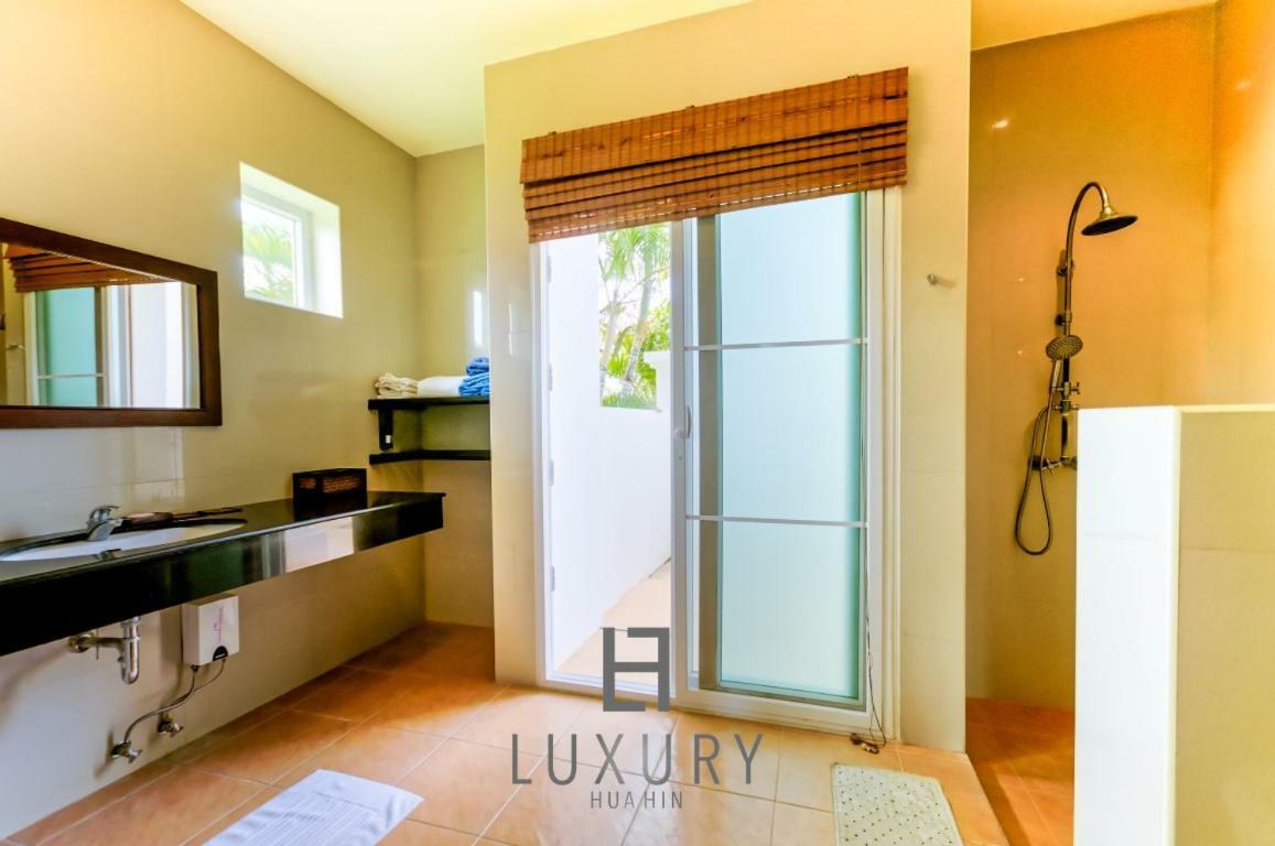 Bali Style 2 Bedroom Villa With Pool - B99 HHQ Exteriér fotografie
