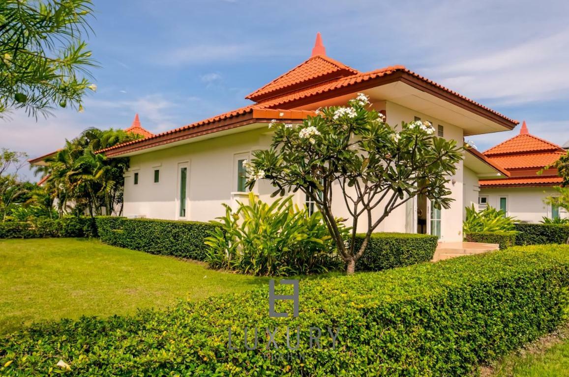 Bali Style 2 Bedroom Villa With Pool - B99 HHQ Exteriér fotografie